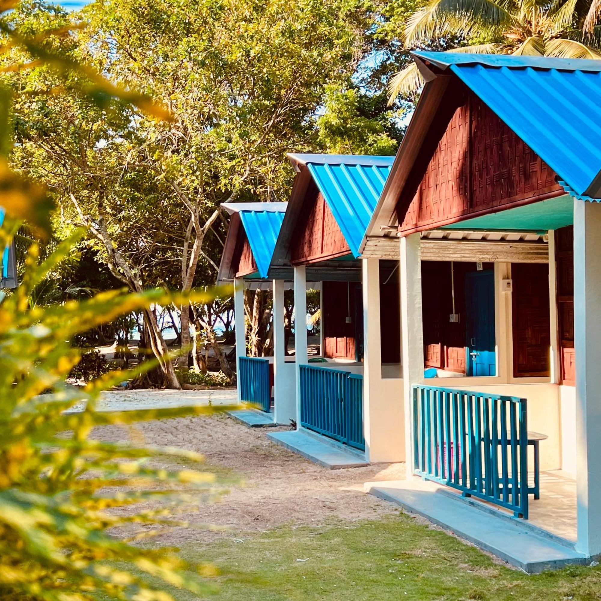 Sitapur Blue Sea Restaurant & Bungalows מראה חיצוני תמונה